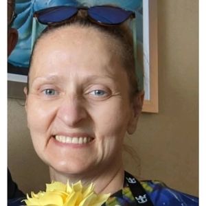 Meet your Posher, Connie